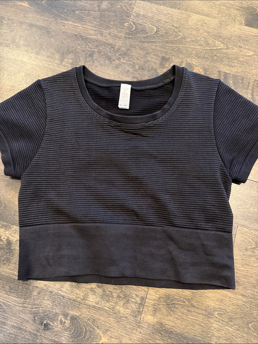 aerie Black Ribbed Short Sleeve Crop Top